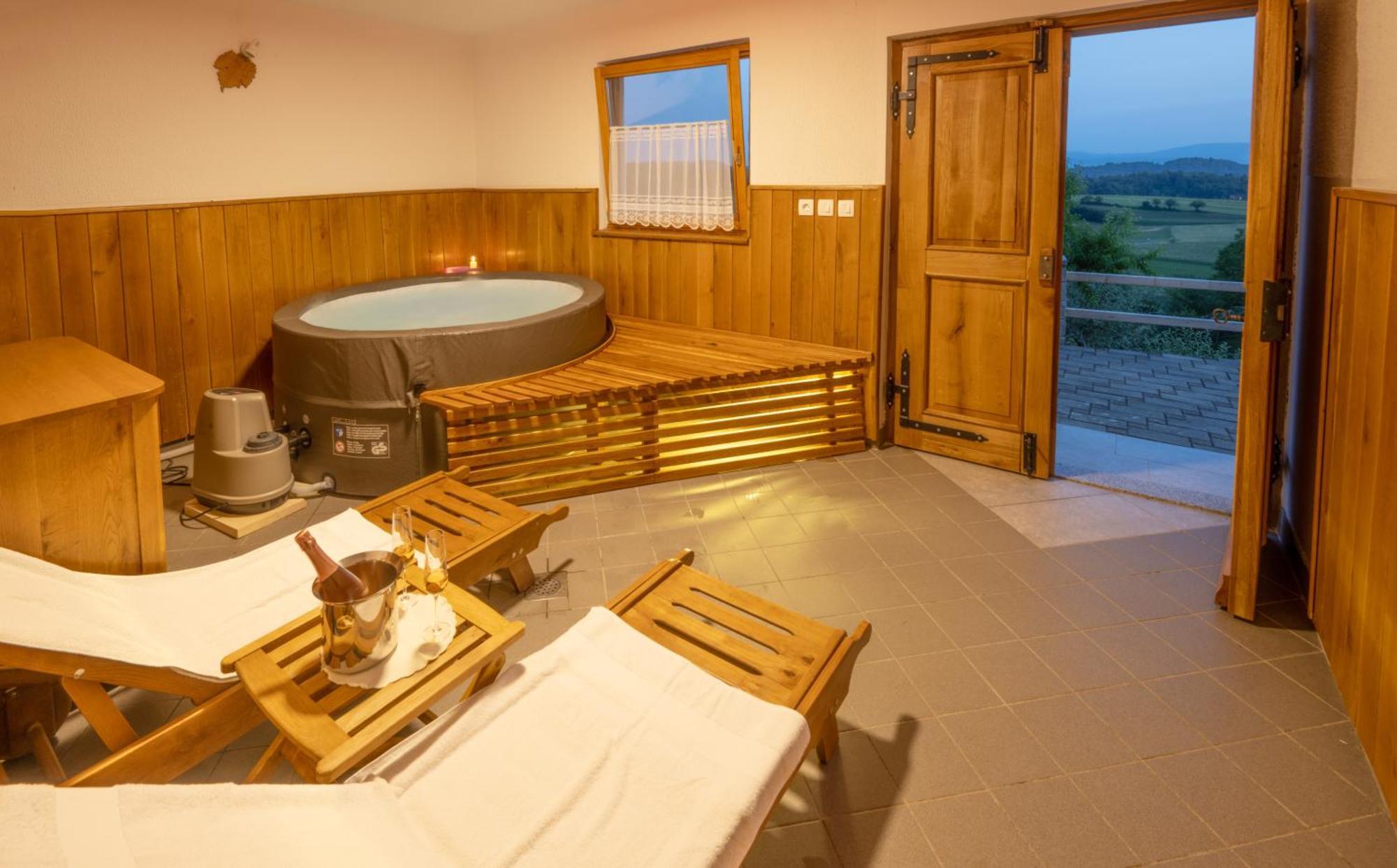 Vineyard Cottage Krivic 特贝尔诺 外观 照片